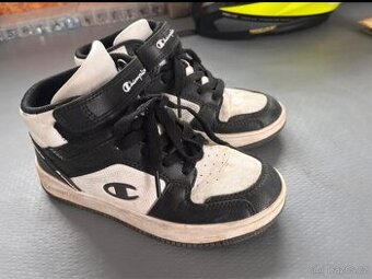 Dětské boty značkové velikost 34