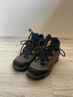 Chlapecké turistické boty 36