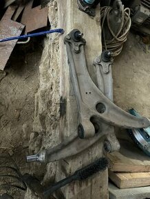 Prodán ramena Passat b6 ,octavia 2 Superb