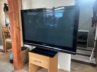 TV panasonic za lahev