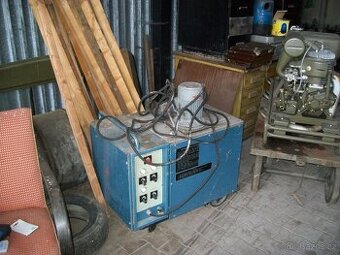 PRODÁM    komorový    voskový   KONZERVÁTOR