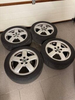 Škoda Alu sada kol R15 + 3KS plechové R14