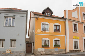 Prodej zrekonstruovaného rodinného domu v obci Sedlec-Prčice - 1