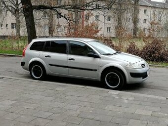 Renault megane 1,5 kombi 60kw jen výměna za jiné auto děkuji