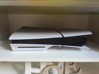 PlayStation 5 s mechanikou