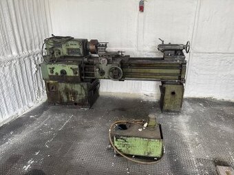 Soustruh SN40