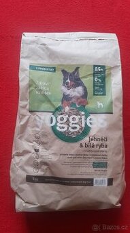 Yoggies granule 5kg bílá ryba a jehněčí