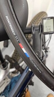 Pláště Bontrager r1 700x25