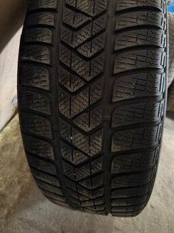 Prodám zimní pneu pirelli sottozero 225/45/18