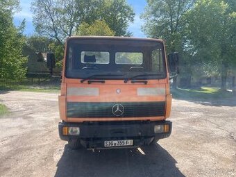 Mercedes Benz 814 zameták šasí