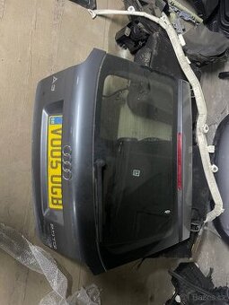 Kufr Audi A3