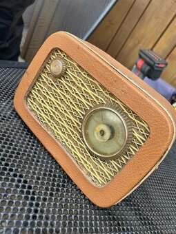 Tranzistorové rádio TESLA