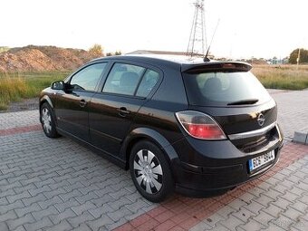 Opel Astra 1.9 CDTI