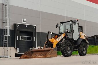 Kolový nakladač Case 221F – 1.486 Mth, 6.8t