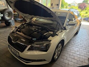 Škoda Superb 3 combi 2.0tdi 110kw Ambition PLUS nová STK
