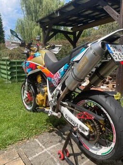 Yamaha xt660x