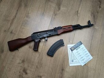 AKM - E&L mosfet verze
