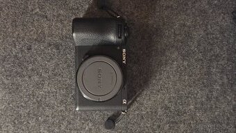 Sony a6700