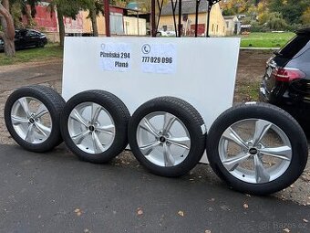 Sada zánovních zimních ALU kol Audi Q5 |5x112, 235/55/19|