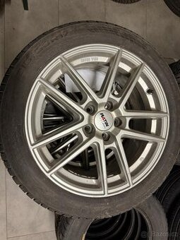 215/50/17 Zimní Nokian Snowproof + 17" alu kola PLATIN 5x10