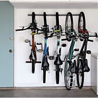 Uskladnění jízdního kola v České Lípě.