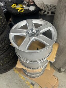 Originální alu sada r18 5x112 Audi A6 ALLROAD (C7,4G)