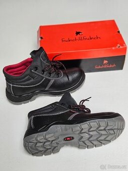 Pracovní pánská obuv