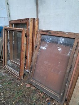 Dřevěná okna  880 × 1180