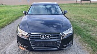 AUDI A3 Sportback. 2,0TDI 110KW - Manuál.