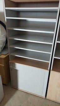 Kancelářský nábytek