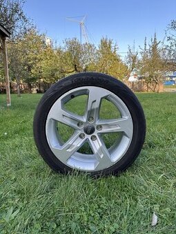 Originál alu kola Audi A3 (8V) TOP Stav-letní pneu