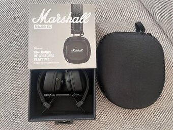Nevyužité sluchátka Marshall Major IV a kvalitní pouzdro