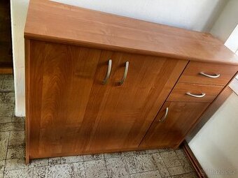 Skříňka s šuplíky