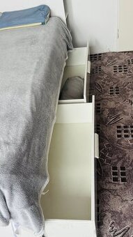 Manželská postel s matrace 180x200