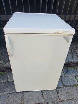 šuplíkový mrazák 110 litrů s dovozem