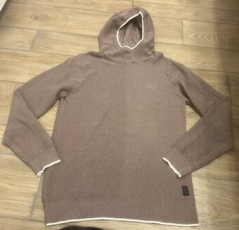 Nový svetr Next 164