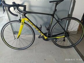 Prodám silniční carbon kolo Scott