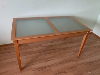 Rozkládací jídelní stůl - 1