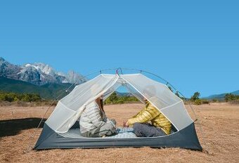 Luxusní Ultralehký stan se 2 vchody a 2 předsíněmi