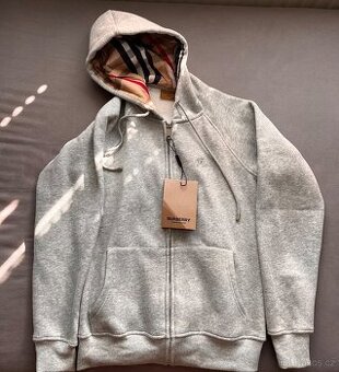 Burberry mikina(rep)