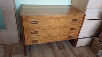 Retro komoda JITONA (Brusel) – rok 1984 – zachovalá