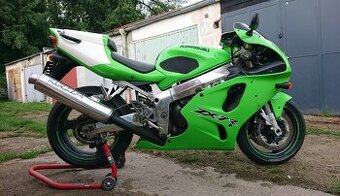 Kawasaki ZX7R