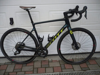 Karbonový Scott Addict 2022 gravel pláště šířka 35mm,