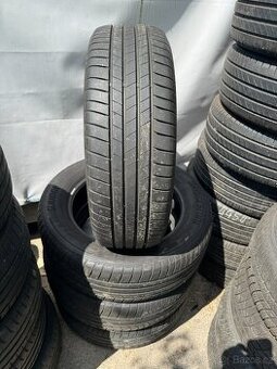 4ks 225/60/18 R18 Bridgestone 75% , sada 1999,-