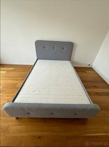 REZERVOVANO postel s matraci140x200
