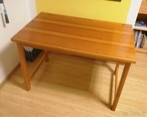 Dřevěný psací stůl vč. Šuplíku