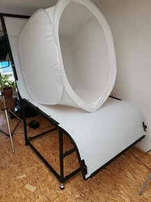 Profi fotící stůl s dvojicí reflektorů FOMA