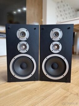 Wharfedale Monitor 100