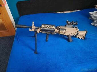 Airsoft kulomet M249