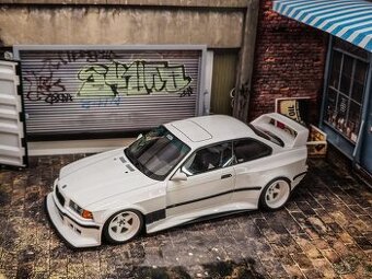BMW E36 M3 Khyzyl 1:18 ottomobile - 1